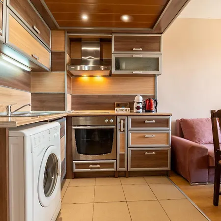 Apartment Zelenika With Free Parking Varna